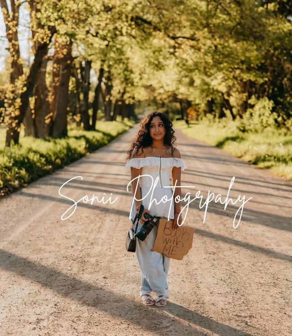Sonia, photographer and owner of Sonii Photography